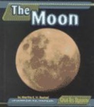 The Moon (Pebble Books)