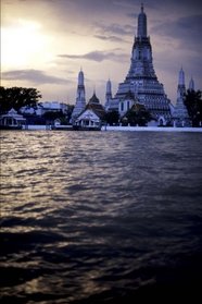 Prangs of Wat Arun and Chao Praya Rivert at Sunset in Bangkok Thailand: 150 page lined notebook/diary
