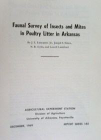 Faunal survey on insects and mites in poultry litter