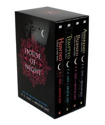 House of Night TP boxed set (books 5-8): Hunted, Tempted, Burned, Awakened