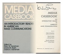 Media casebook;: An introductory reader in American mass communications
