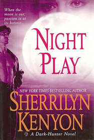 Night Play (Dark-Hunter, Bk 7) (Large Print)