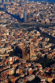 Aerial View of Barcelona Spain Journal: 150 page lined notebook/diary