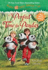 A Perfect Time for Pandas (Magic Tree House #48) (Stepping Stone)