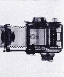 The Camera (Life Library of Photography, No 1)
