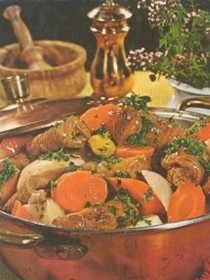 THE CASSEROLES COOKBOOK