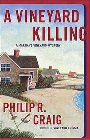 A Vineyard Killing  (Martha's Vineyard, Bk 14) (Large Print)