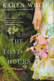The Lost Hours (Large Print)