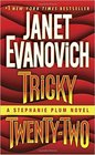 Tricky Twenty-Two (Stephanie Plum, Bk 22)