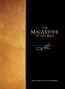 The MacArthur Study Bible: Personal Size