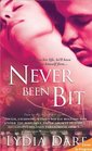 Never Been Bit (Gentlemen Vampyres, Bk 3)