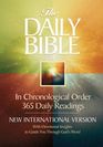 The Daily Bible: With Devotional Insights to Guide You Through God's Word : New International Version