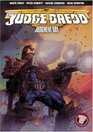 Judge Dredd: Judgment Day (Judge Dredd (Graphic Novels))