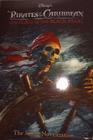 Disney's Pirates of the Carribean: The Curse of the Black Pearl (The Junior Novelization) (Large Print)