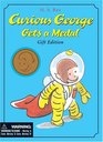 Curious George Gets a Medal: Gift Edition (Curious George)