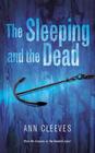 The Sleeping and the Dead (Large Print)