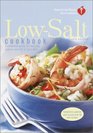 American Heart Association Low-Salt Cookbook, Second Edition : A Complete Guide to Reducing Sodium and Fat in Your Diet