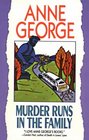 Murder Runs in the Family (Southern Sisters, Bk 3) (Large Print)