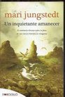 INQUIETANTE AMANECER