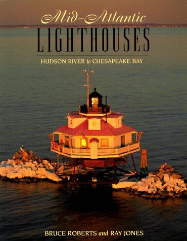 Midatlantic Lighthouses Lighthouse Series, Ray Jones. (paperback 